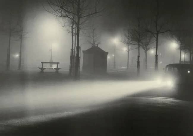 Avenue —  Brassai