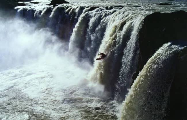 Shaun Baker, Godafoss —  P. Fragnol