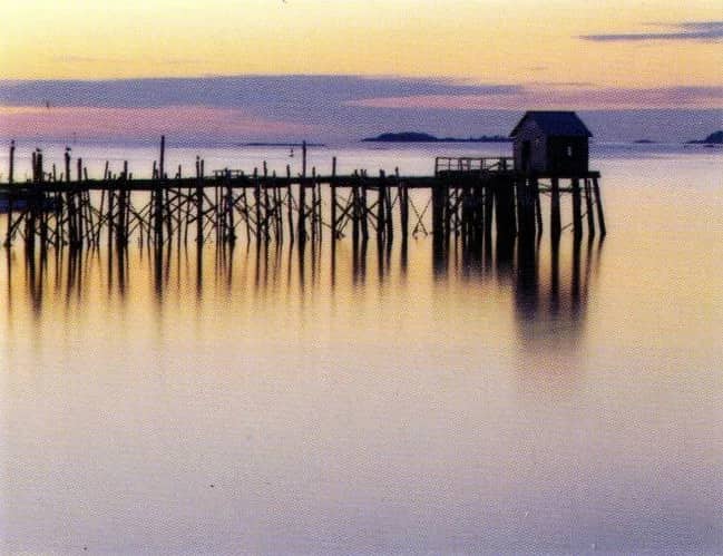 Old warf at dawn —  Rezendes