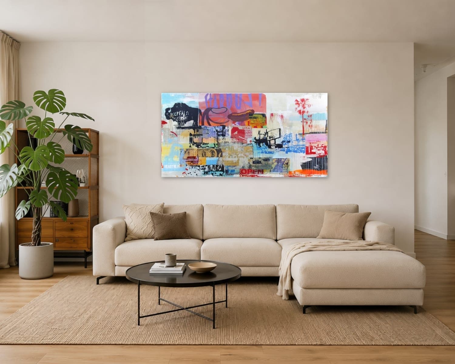 Kleurrijk pop-art kunstwerk aan de muur