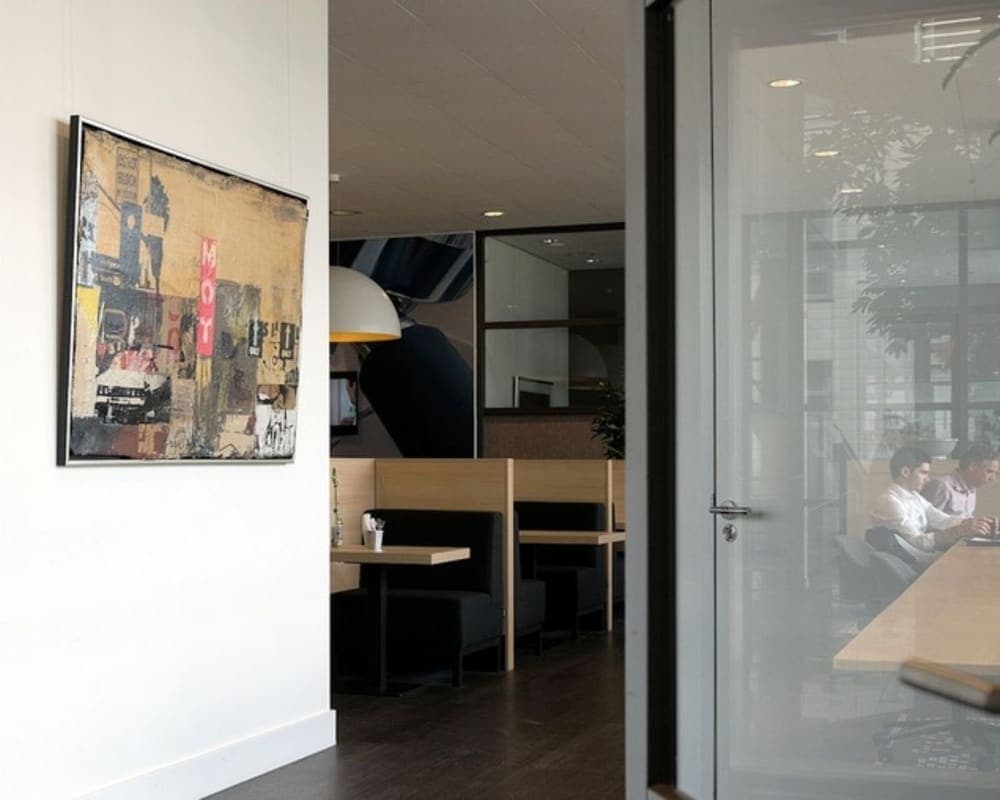 Kantoor met kunst 1