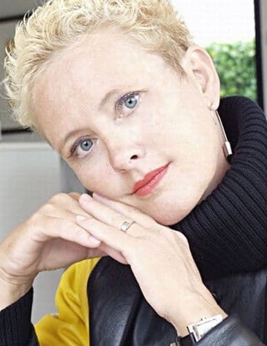  Saskia Bremer